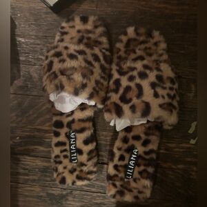 Liliana- Stepout-2 Leopard Slippers- Size 9- New!